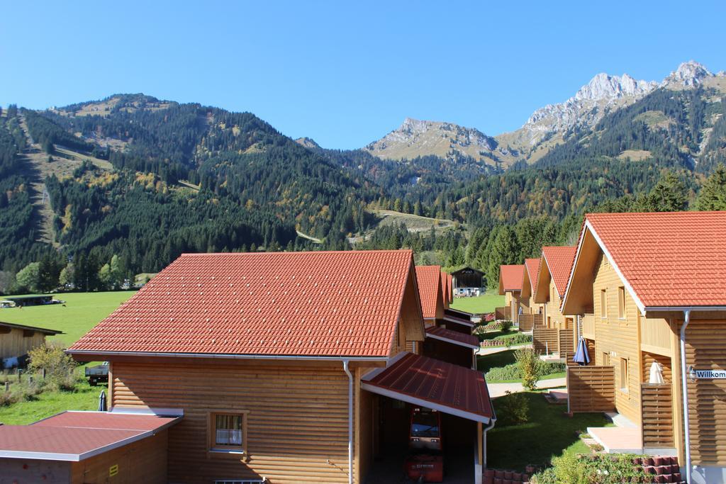 Feriendorf Am Hahnenkamm 罗伊特 客房 照片